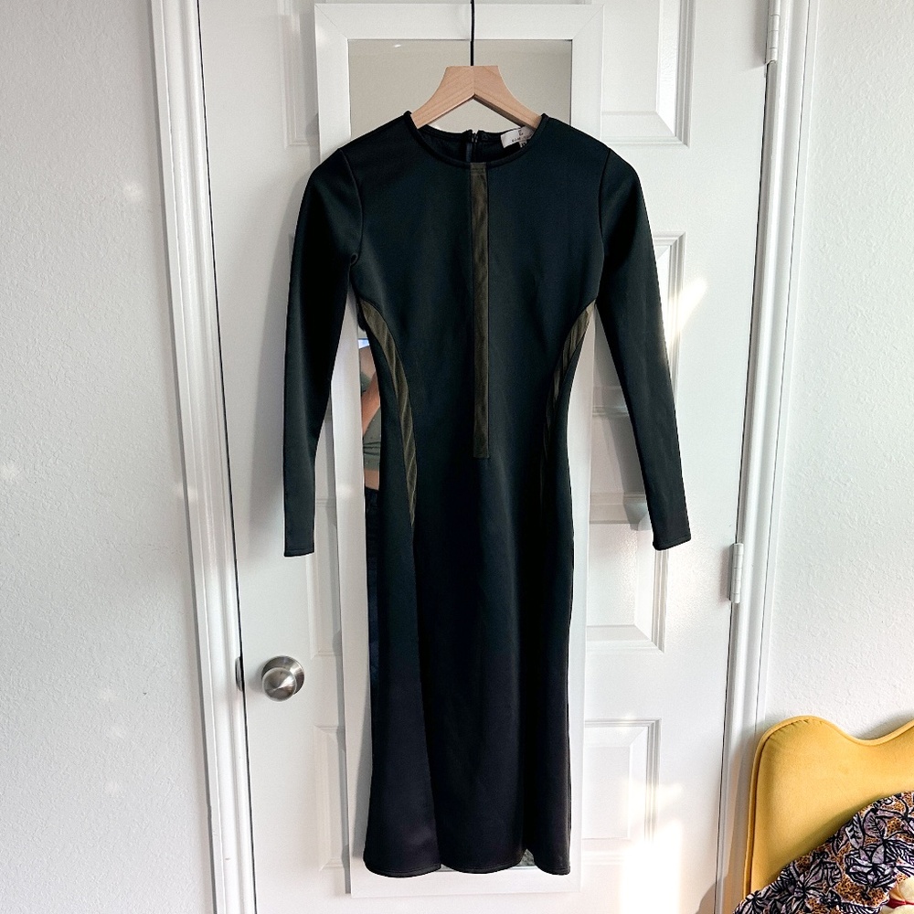 Ellae Lisque Black Mesh Dress Slit Leg XS